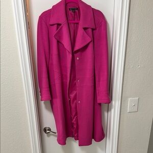 INC International Concepts Fuchsia Trench Coat with Wide Lapels and Long Length